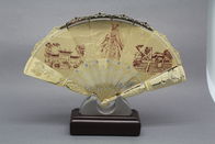 Fan se pliante en métal tenu dans la main d'ornement, impression se pliante orientale de Silkscreen de fan d'artisanat