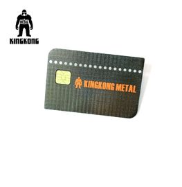 La grille CR80 a fini la carte d'adhésion en métal, ajustent les cartes de visite professionnelle de visite balayées en métal