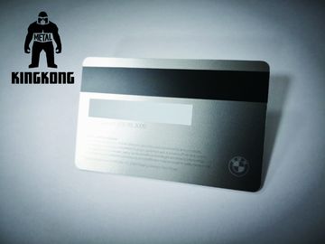 PVC Rfid du plastique 13.56mhz bloquant l'argent de carte de porte balayé adapté aux besoins du client