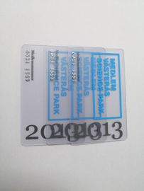 Les cartes de visite professionnelle de visite transparentes faites sur commande de PVC de Matt avec gravent le nombre en refief d'or/argent