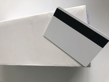 Cartes de visite professionnelle en plastique brillantes blanches vierges de visite de PVC avec Hico 85.5x54x0.76mm magnétiques