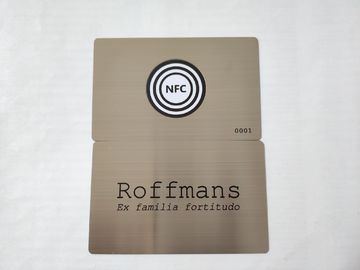 Finition adaptée aux besoins du client d'argent de brosse d'entrée de porte de la carte 13.56mhz en métal RFID