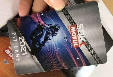 Escomptez les cartes de visite professionnelle de visite de PVC/la carte blanches membre du luxe RFID VIP